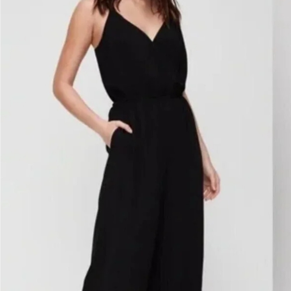Wilfred Black Sleeveless Jumpsuit with Wide-Leg Design